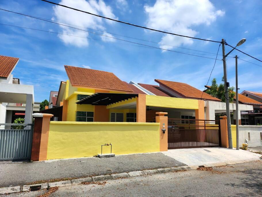 Rumah percutian 42 Klebang - Kks Collection